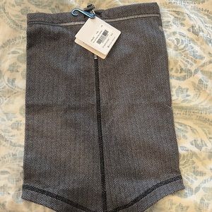 Lululemon run neck warmer and ear warmer. Brand new with tags
